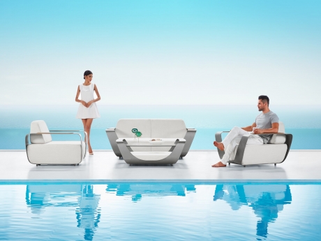 Set mobilier gradina de lux Higold Onda Designed by Pininfarina Italy, 2 fotolii, canapea 2 locuri, masuta de cafea, alb, cadru gri