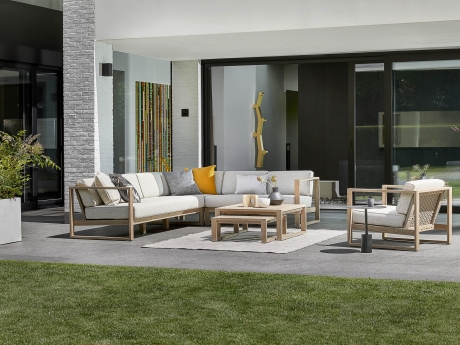 Set mobilier de gradina si terasa Apple Bee Antigua, coltar 5 persoane, fotoliu si set de 2 mese de cafea, tec, bej