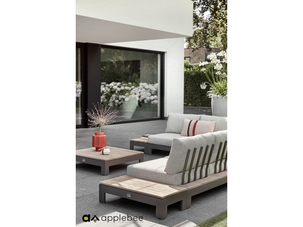 2020 Apple Bee Sticks and More Lounge taupe sfeer 2 scaled