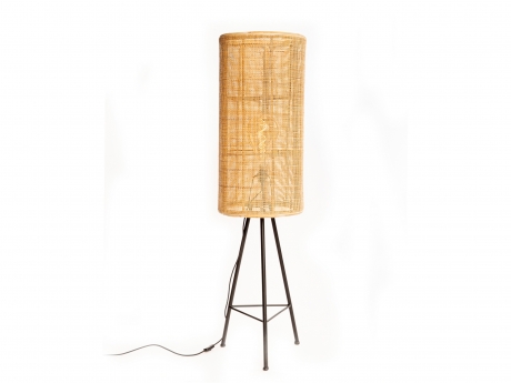 Lampa de masa din ratan tesut fin si metal, natural, diametru 40 cm, inaltime totala 150 cm