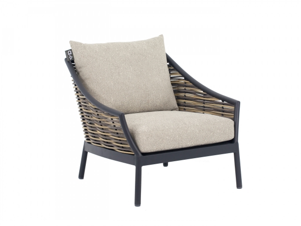 2021 Apple Bee Milou Lounge Black Chair 77 18101B1 LC Vrijstaand HRMW scaled
