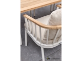 AppleBee 2025 Condor Dining Oyster Amb LRML 11